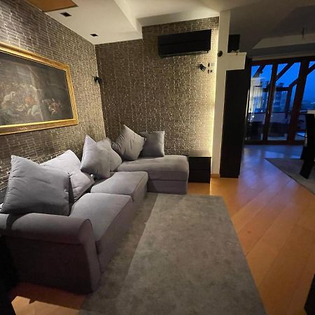 Apartamento Attico Con Vista Spettacolare E Jacuzzi Bolonia Exterior foto